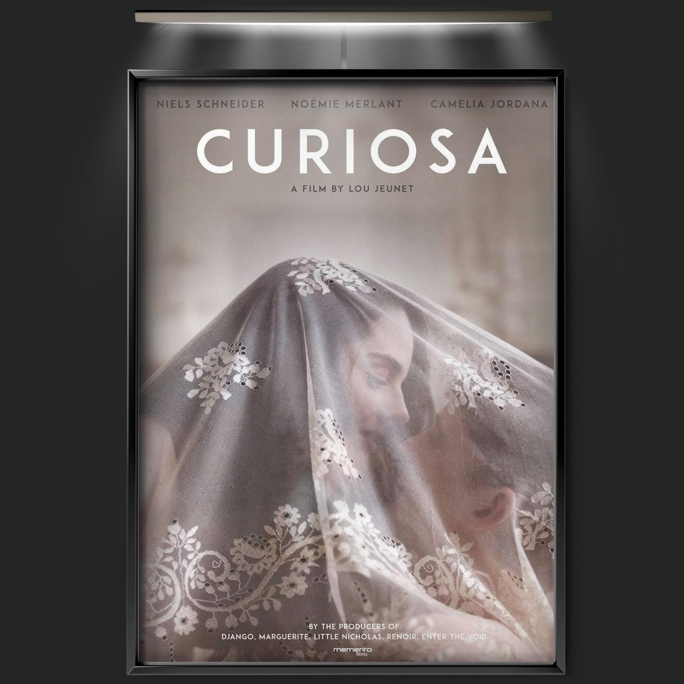 Curiosa (2019)
