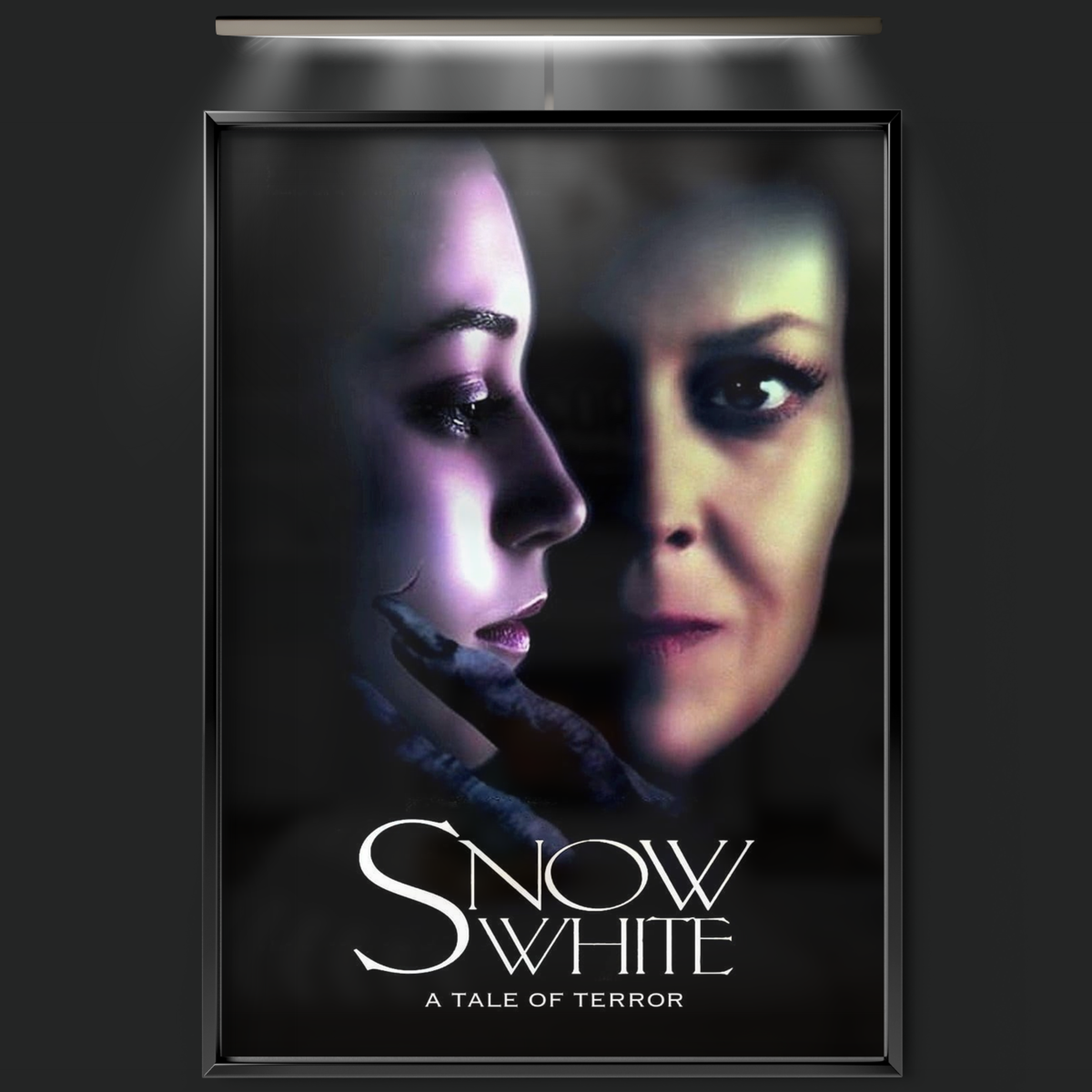 Snow White A Tale Of Terror (1997)