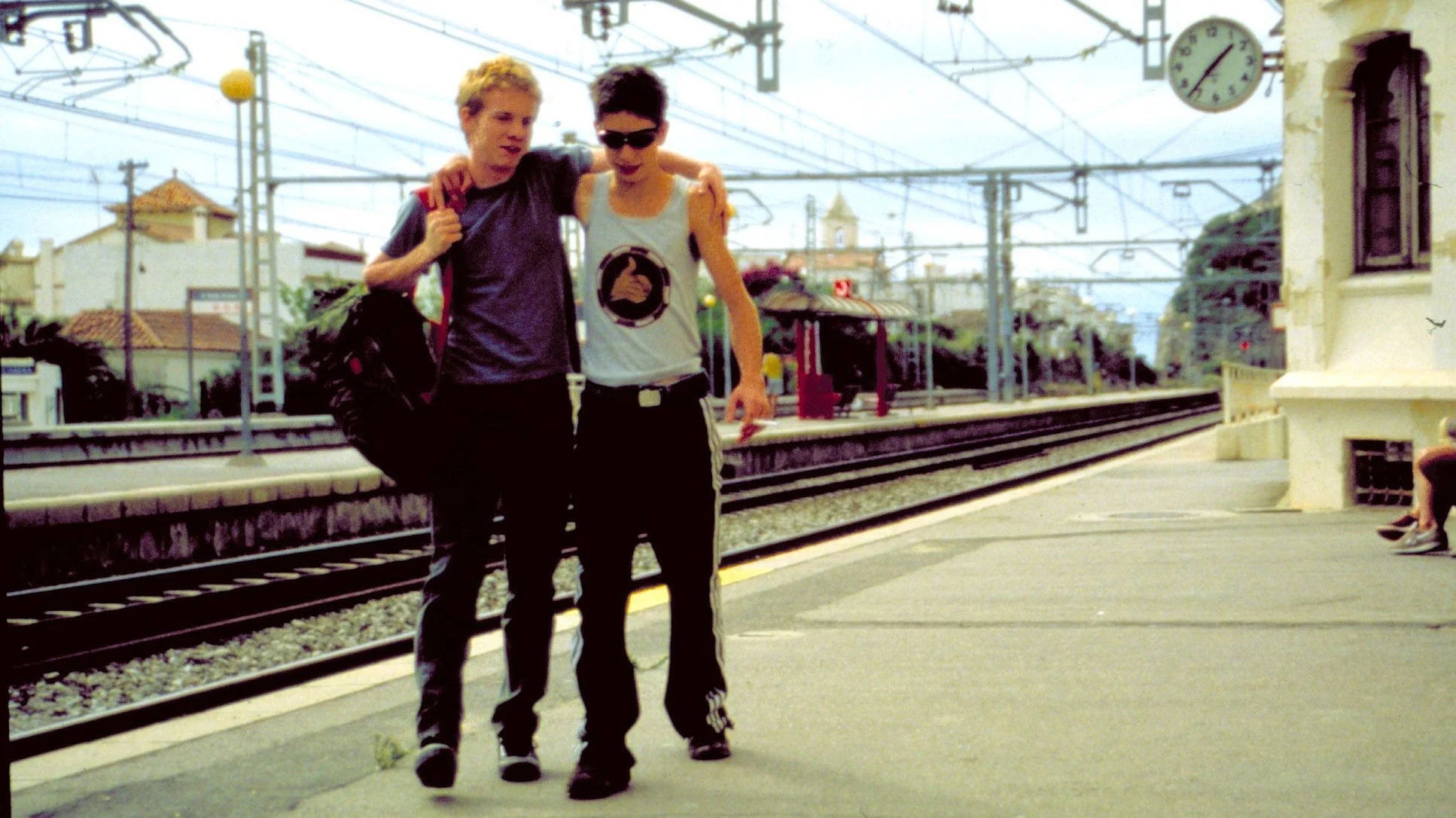 High quality Nico and Dani (2000) prints online - Popcorn Poster Official