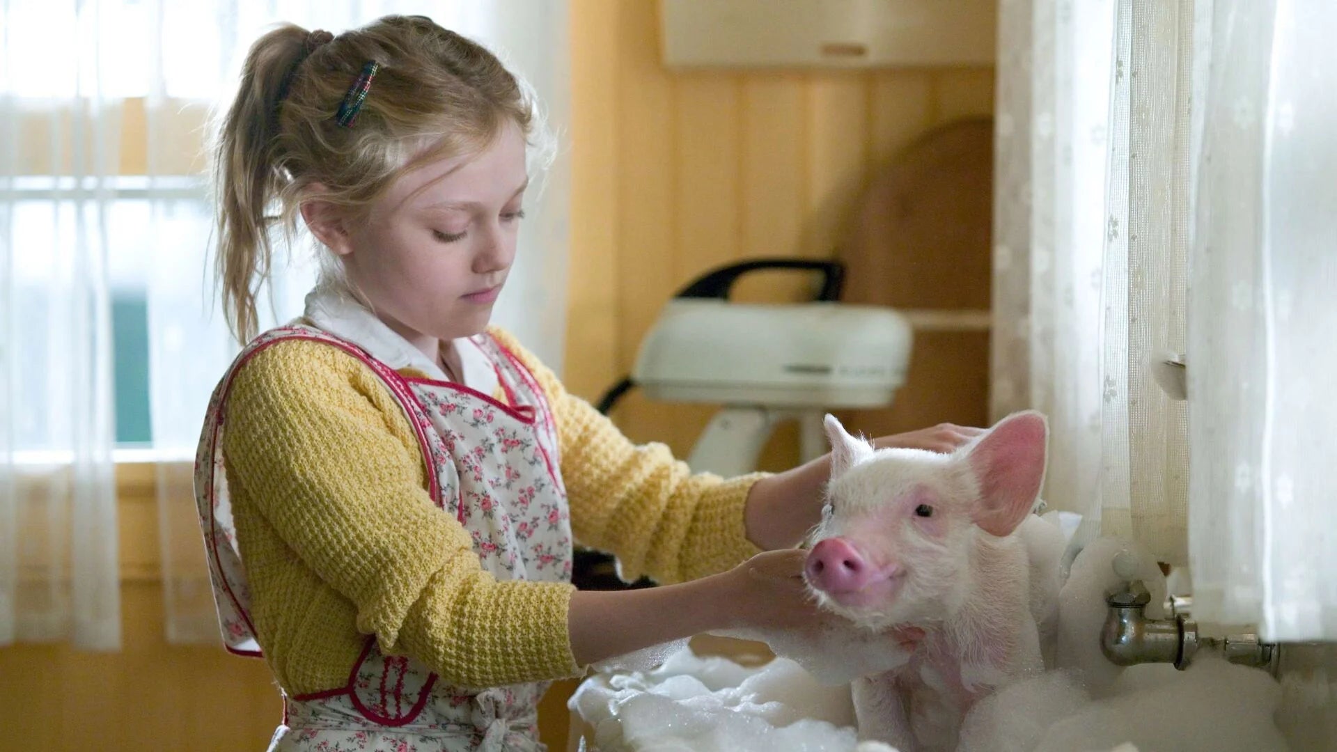 Charlotte's Web (2006) home theater movie art - The Popcorn Poster Store