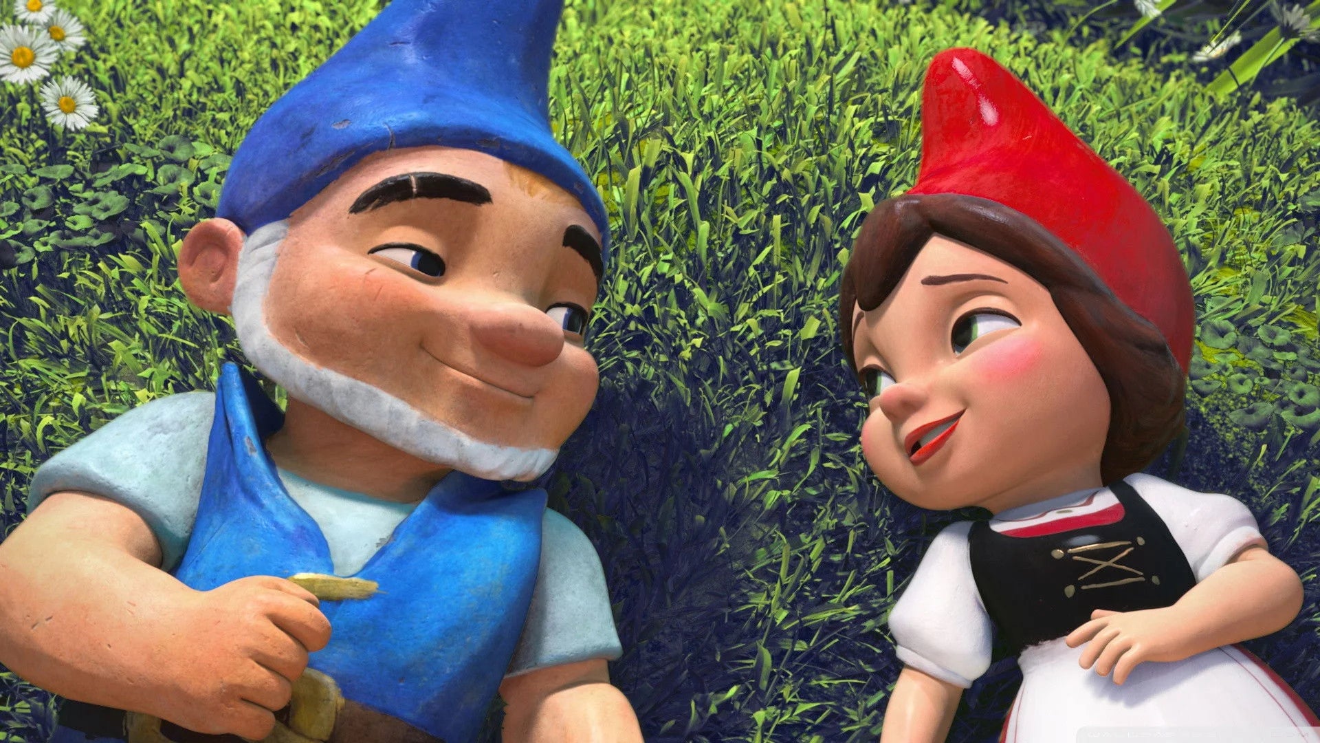 Gnomeo & Juliet (2011) home theater movie art - The Popcorn Poster Store