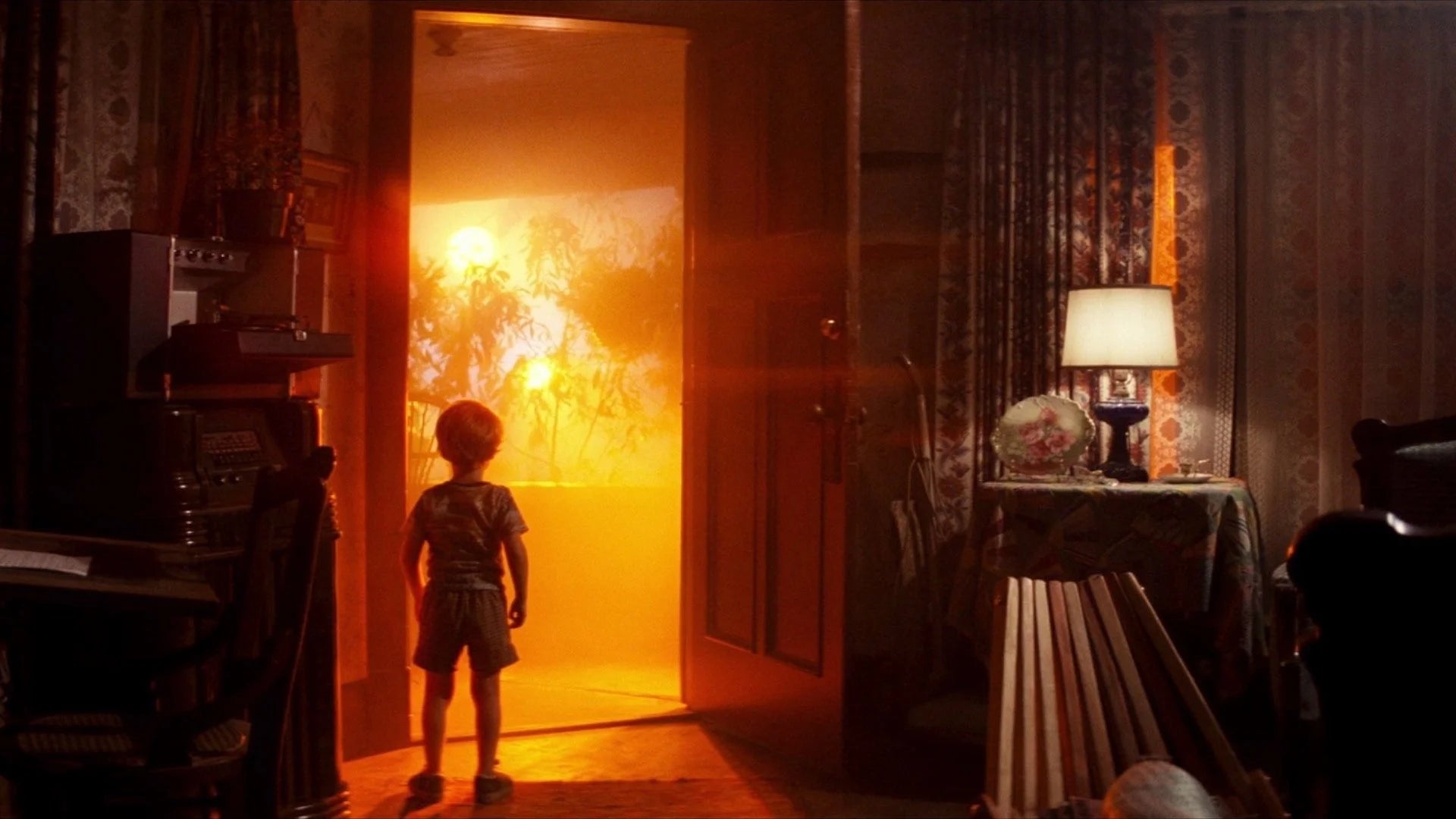 Perfect Close Encounters of the Third Kind (1977) Man Cave wall filler - Popcorn Poster Gallery