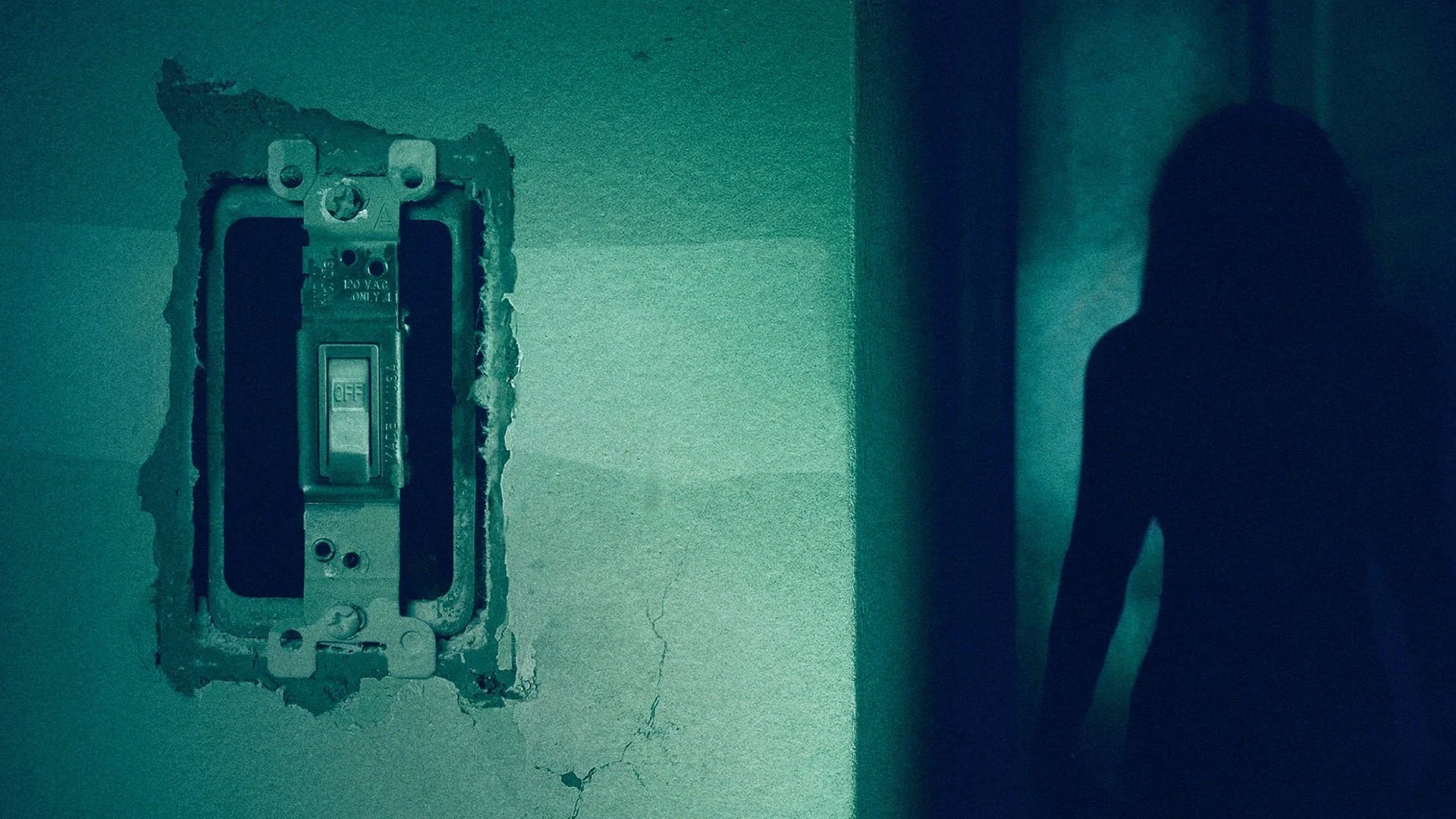 Perfect Lights Out (2016) Man Cave wall filler - Popcorn Poster Gallery