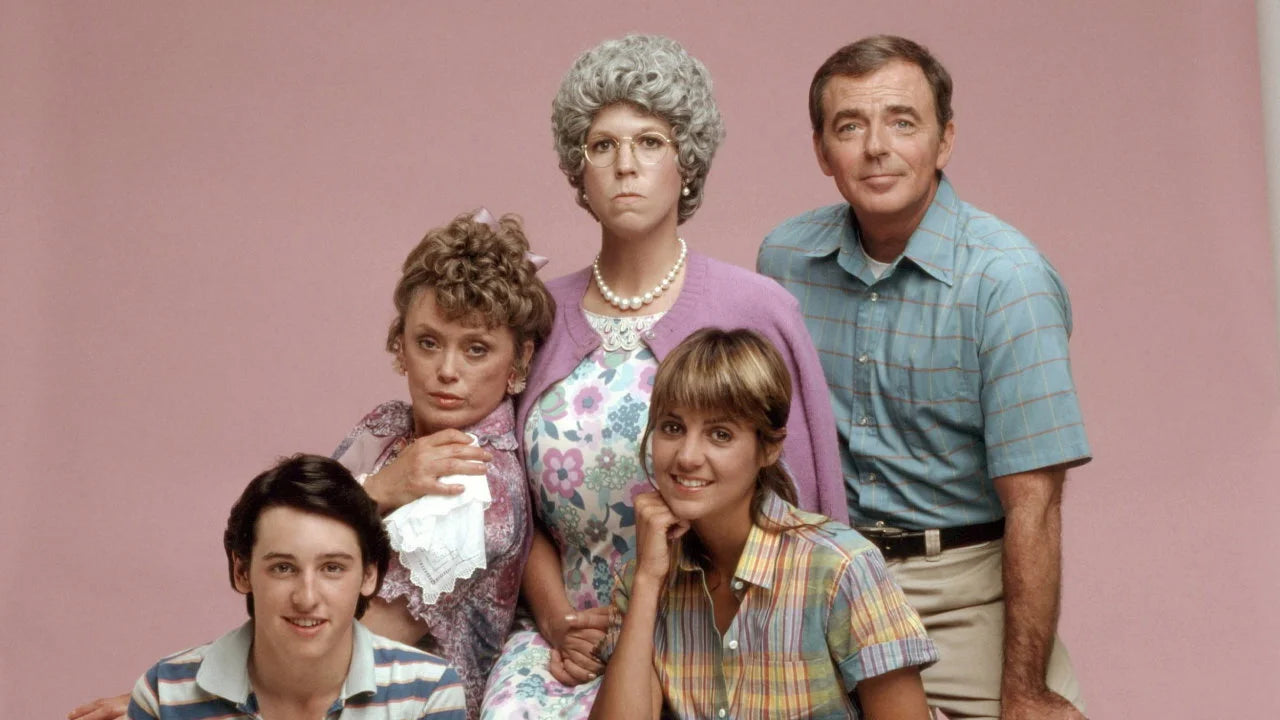 Perfect Mama's Family (1983) Man Cave wall filler - Popcorn Poster Gallery