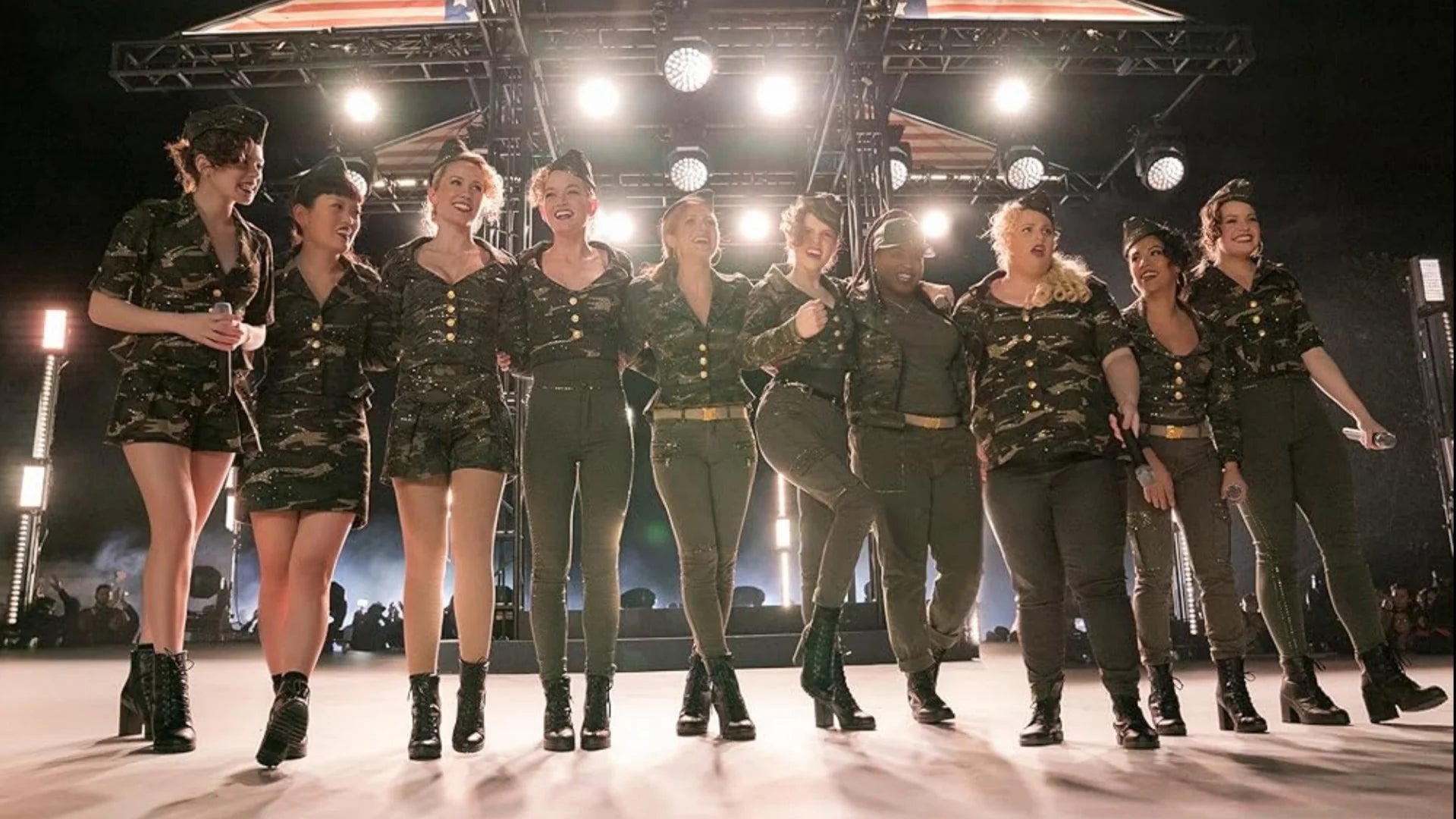 Perfect Pitch Perfect 3 (2017) Man Cave wall filler - Popcorn Poster Gallery