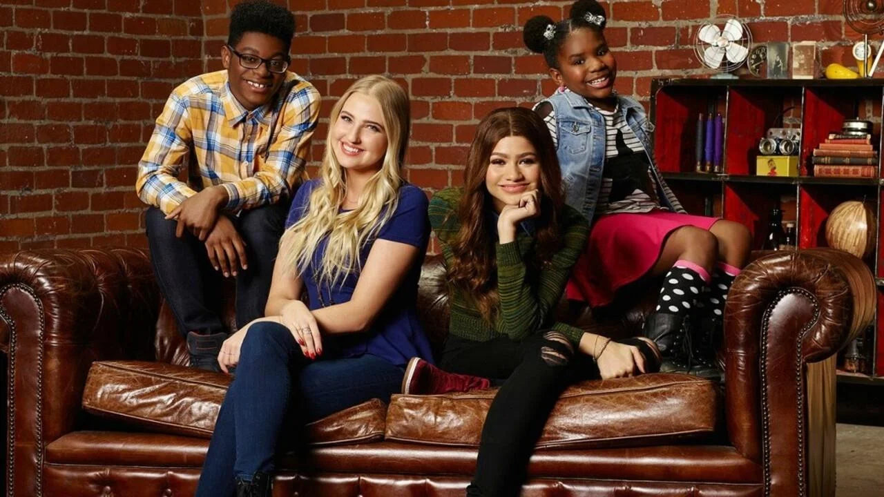 Where to buy K.C. Undercover (2015) posters - Popcorn Poster Shop