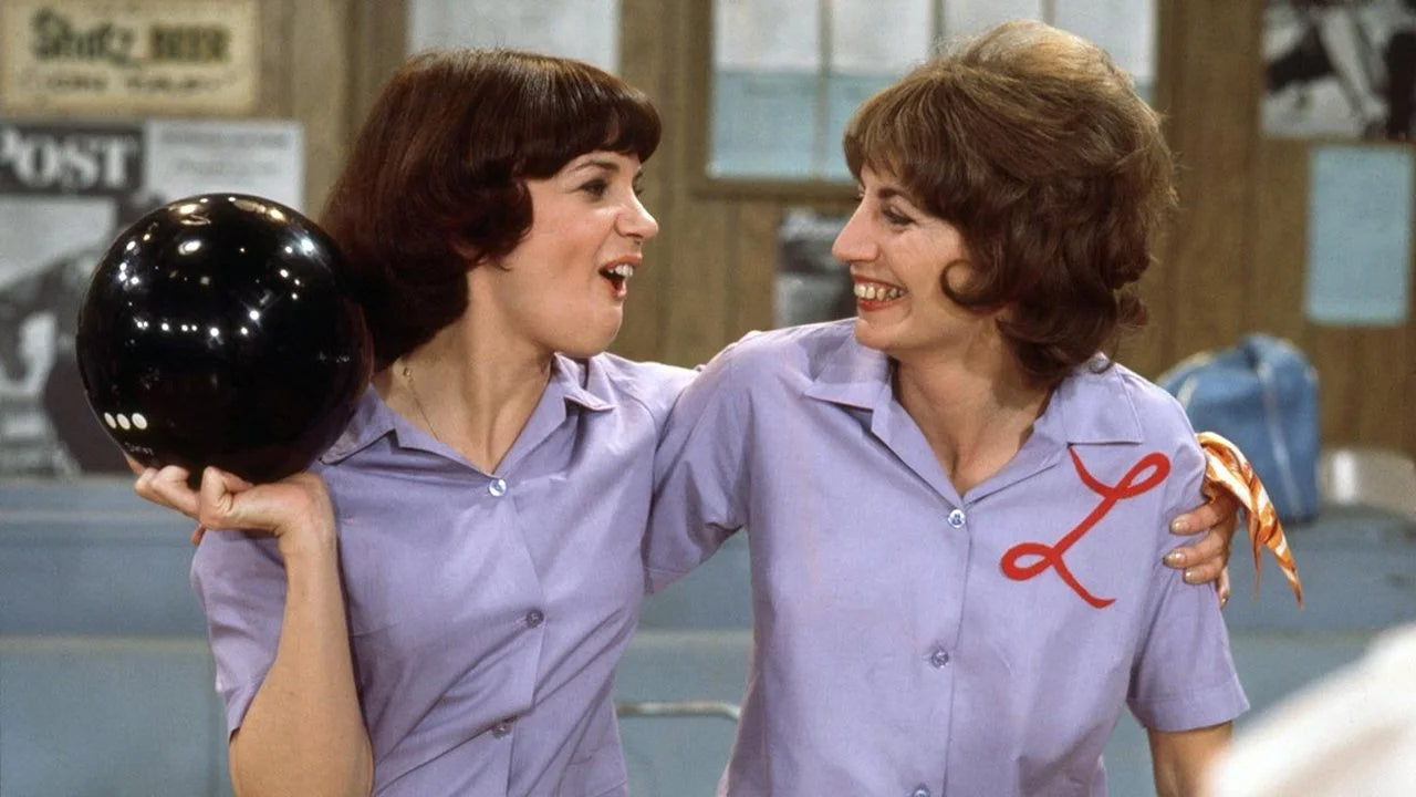 Where to buy Laverne & Shirley (1976) posters - Popcorn Poster Shop