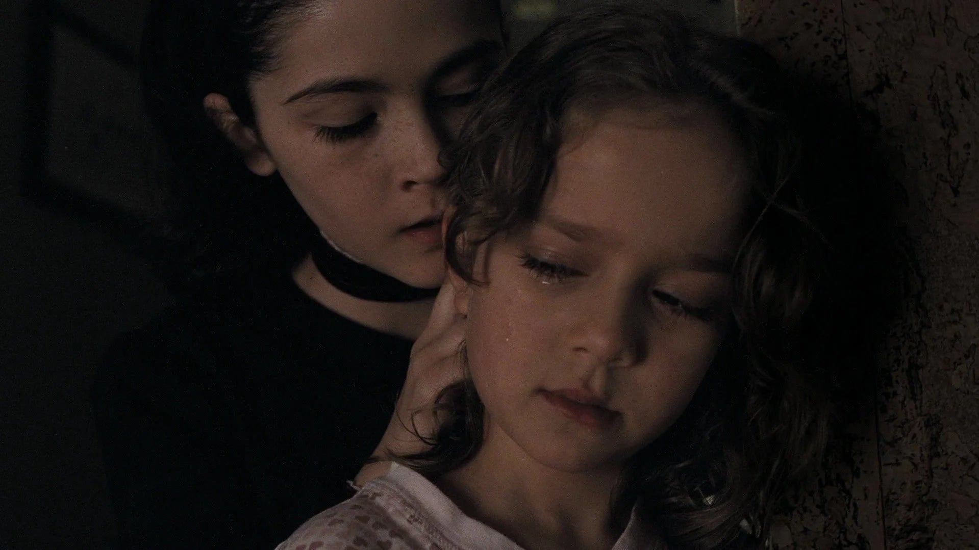 Where to buy Orphan (2009) posters - Popcorn Poster Shop
