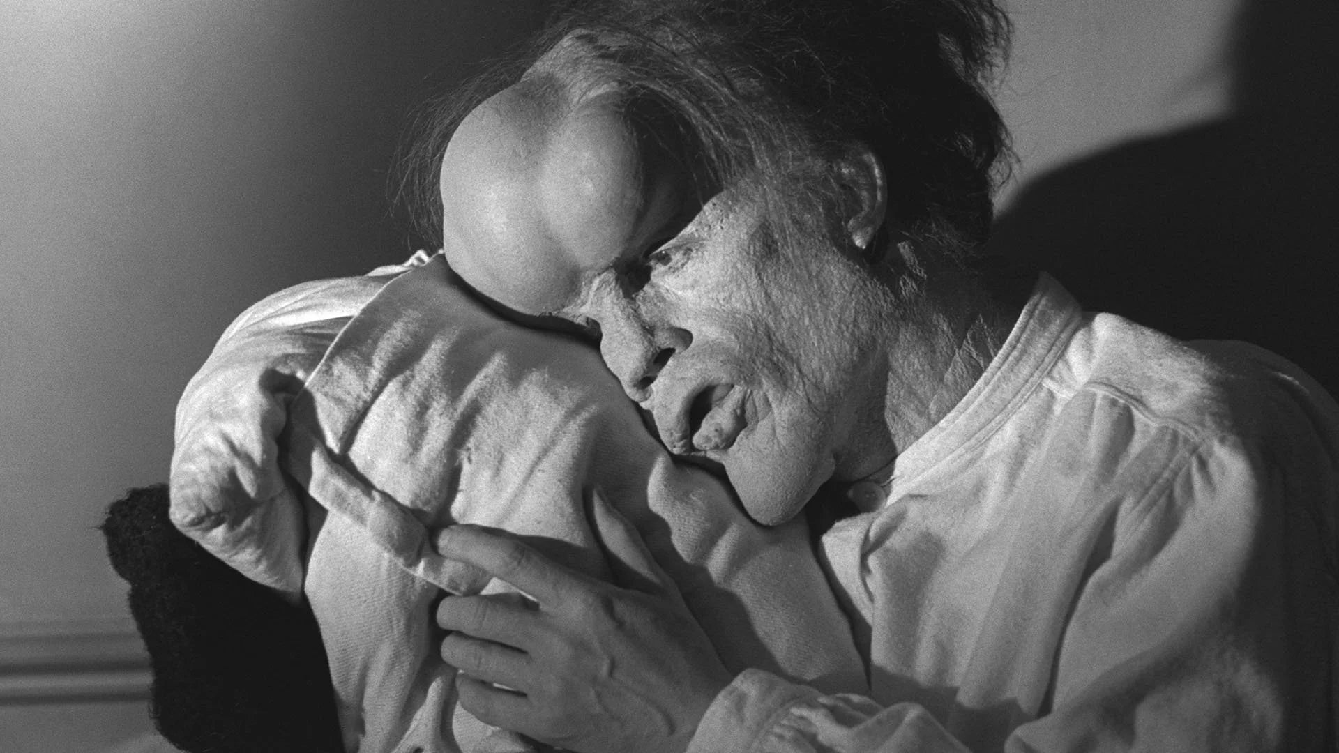 Where to buy The Elephant Man (1980) posters - Popcorn Poster Shop