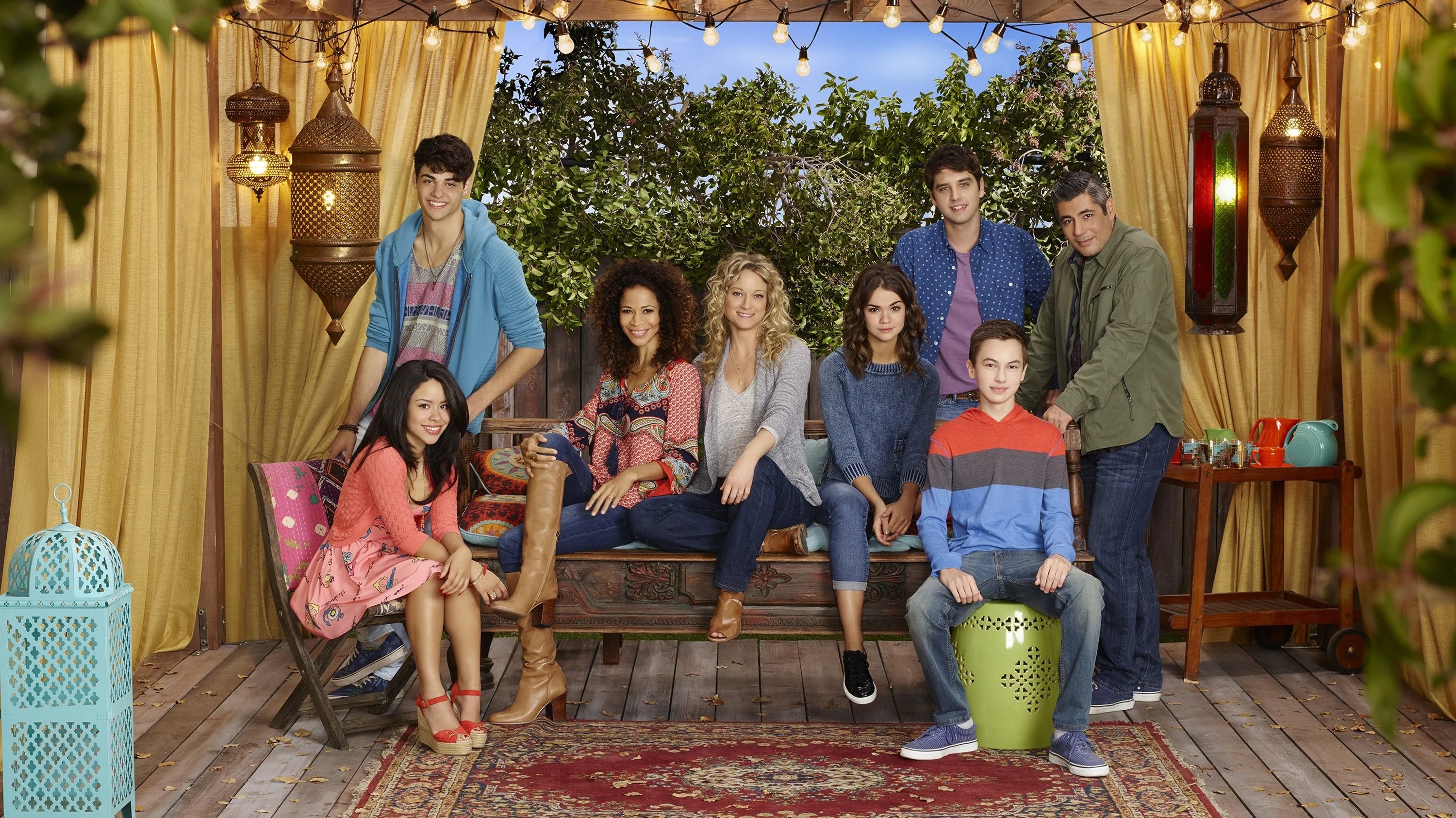 Where to buy The Fosters (2013) posters - Popcorn Poster Shop