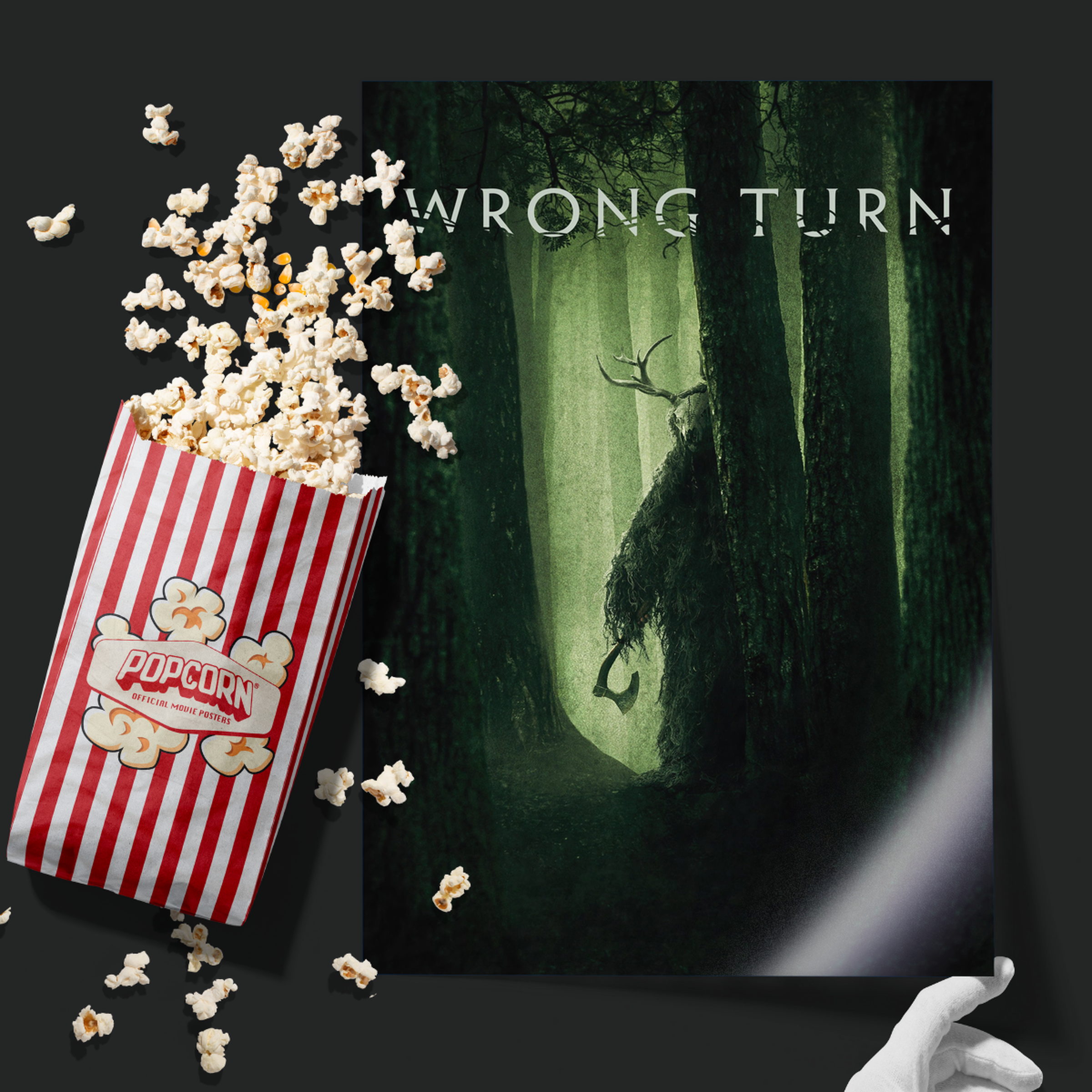 Wrong Turn (2021)