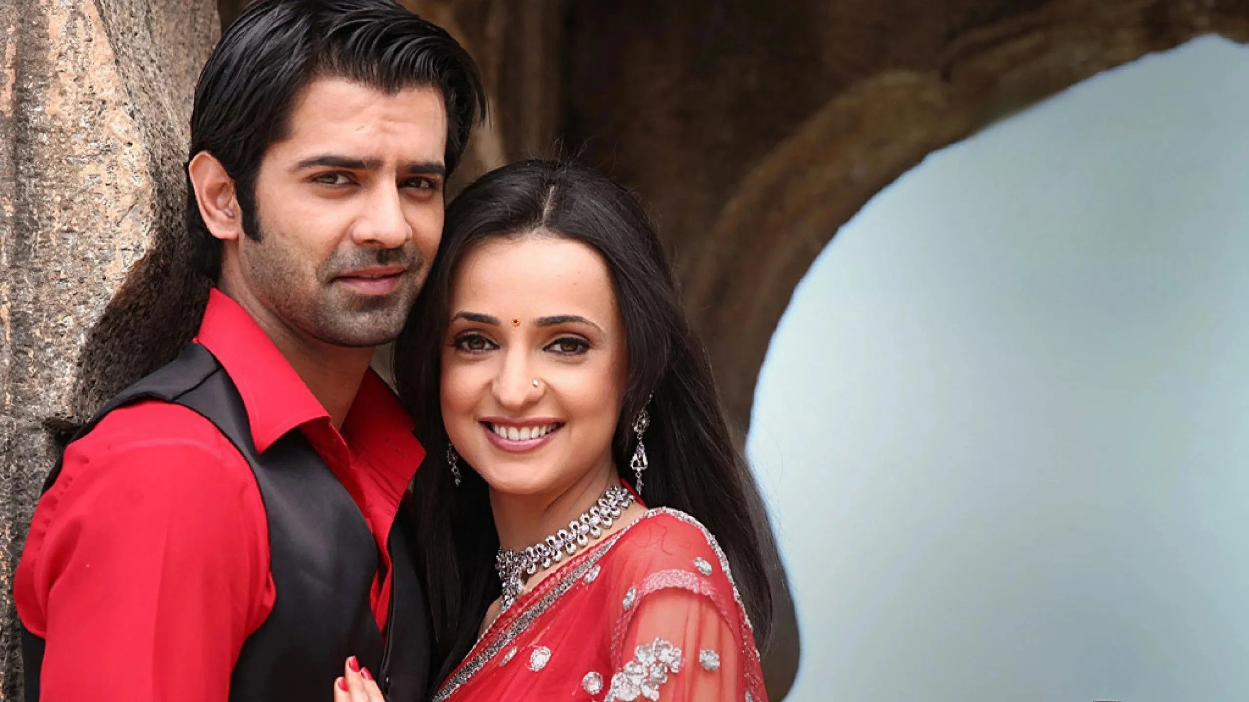 High quality Iss Pyaar Ko Kya Naam Doon (2011) prints online - Popcorn Poster Official