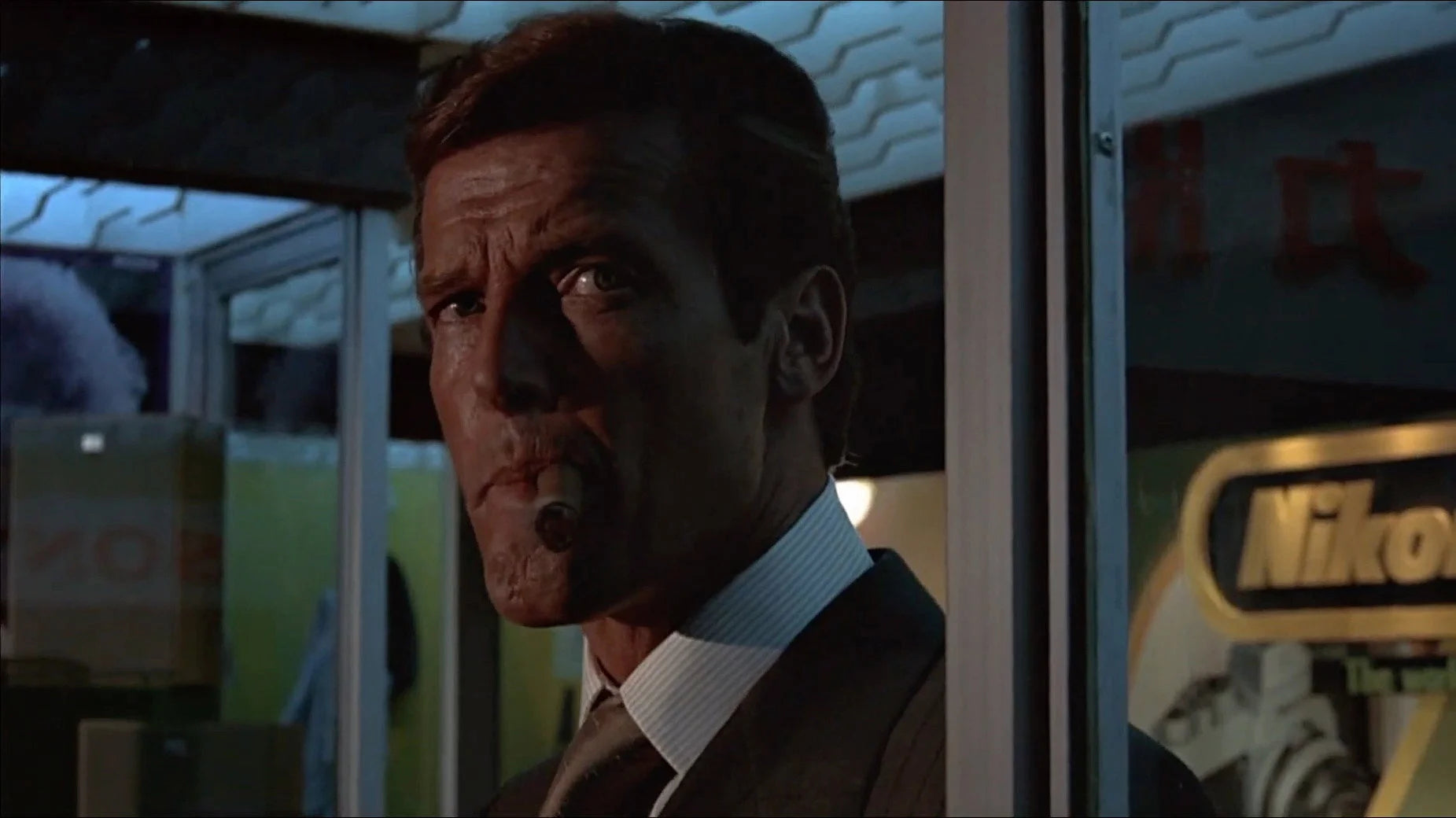 High quality The Man with the Golden Gun (1974) prints online - Popcorn Poster Official