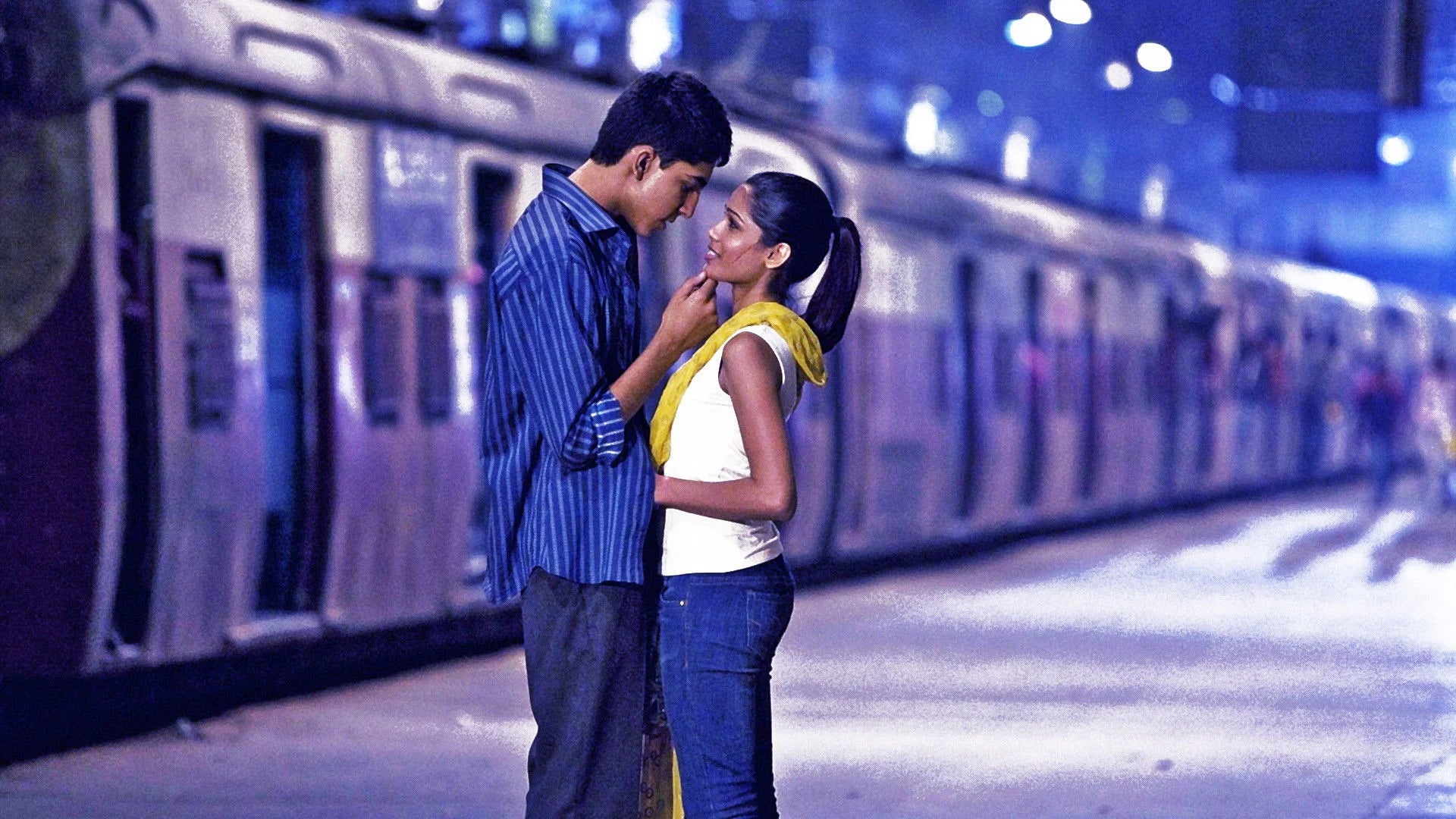 Slumdog Millionaire (2008) home theater movie art - The Popcorn Poster Store