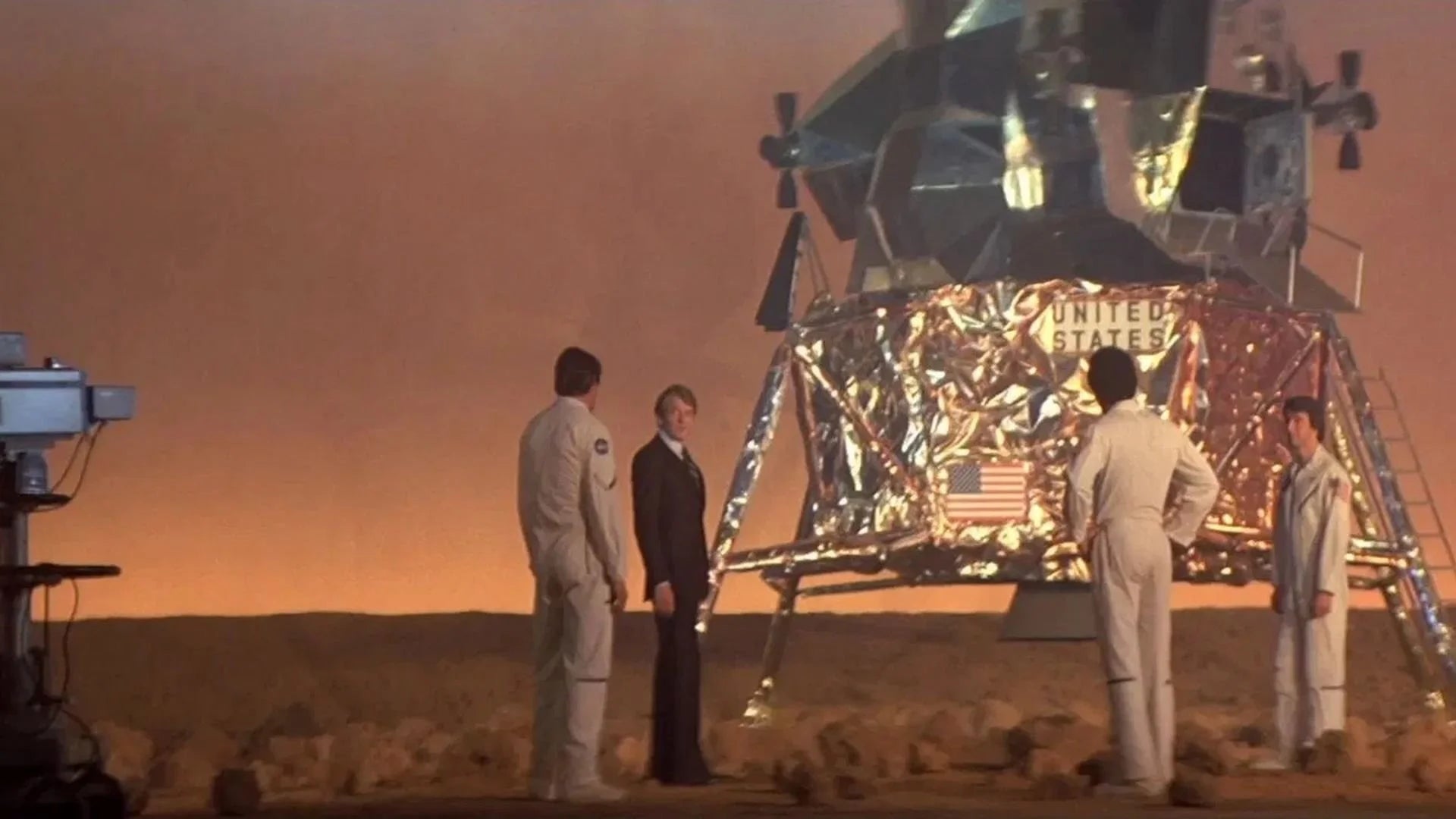 Perfect Capricorn One (1977) Man Cave wall filler - Popcorn Poster Gallery