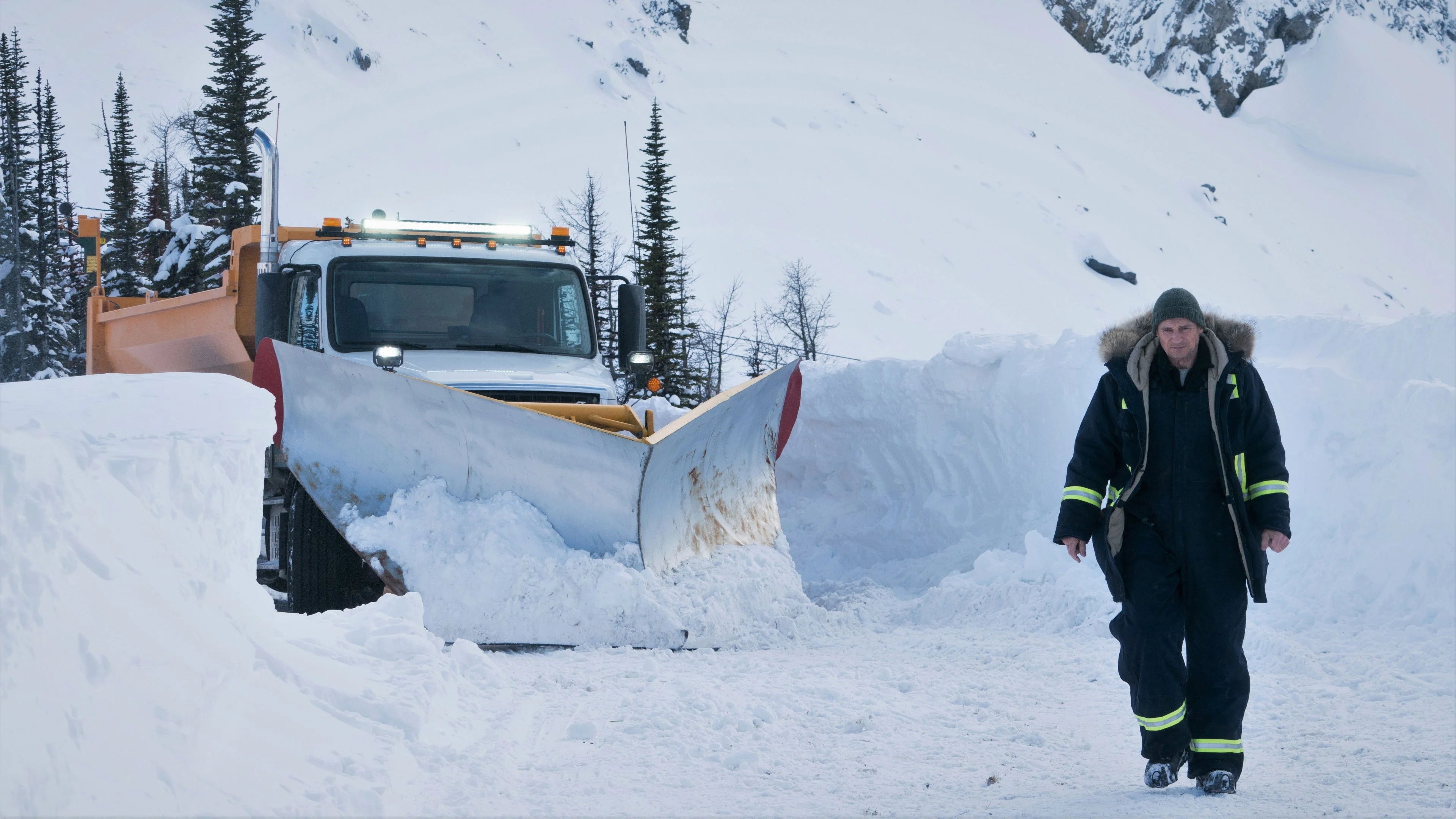 Perfect Cold Pursuit (2019) Man Cave wall filler - Popcorn Poster Gallery