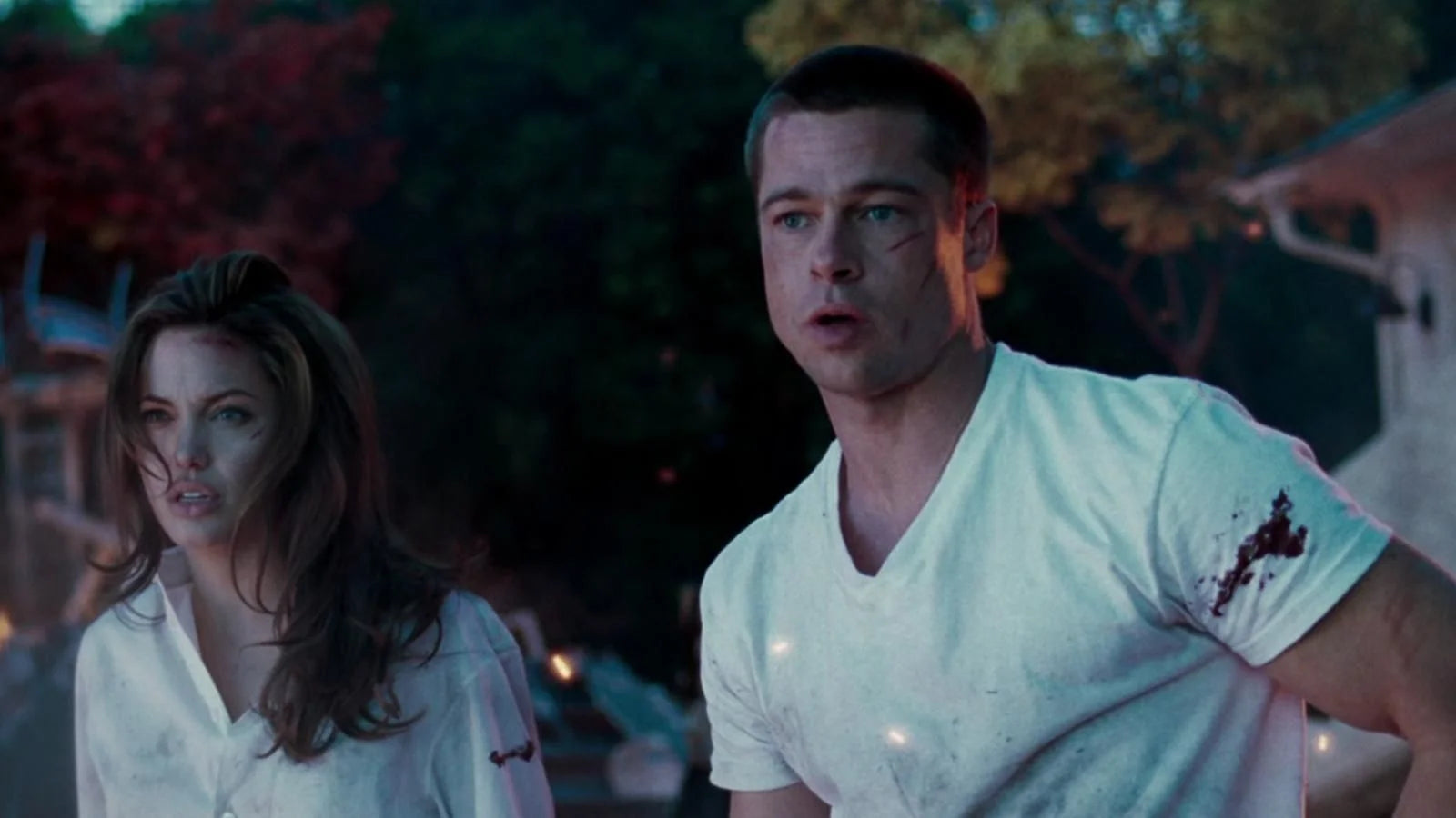 Perfect Mr. & Mrs. Smith (2005) Man Cave wall filler - Popcorn Poster Gallery
