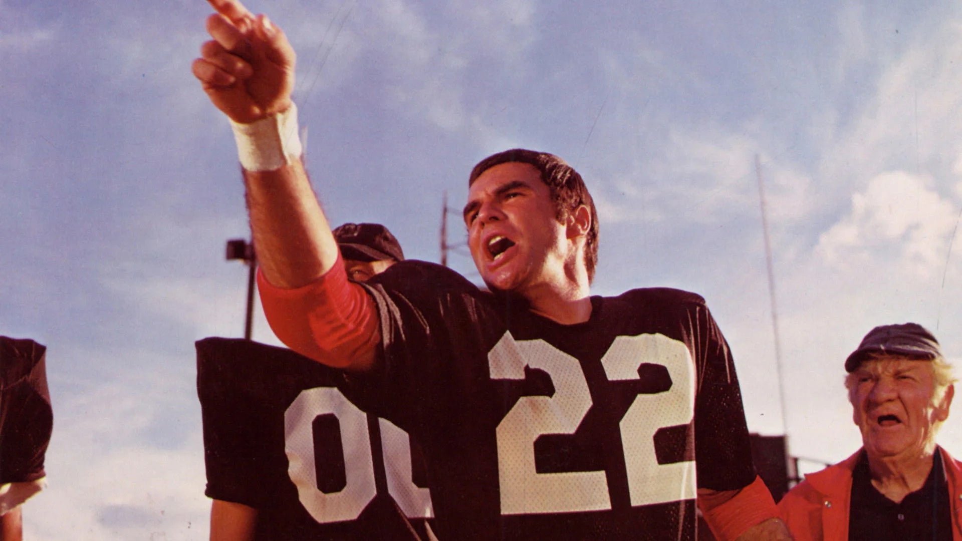 Perfect The Longest Yard (1974) Man Cave wall filler - Popcorn Poster Gallery