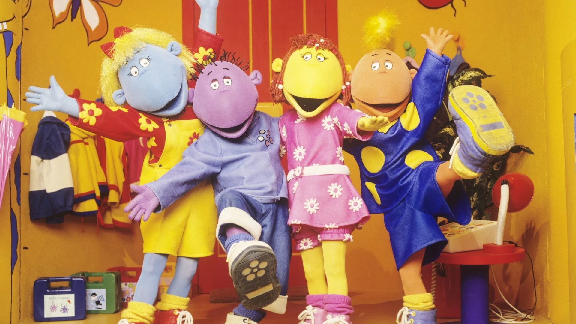 Perfect Tweenies (1999) Man Cave wall filler - Popcorn Poster Gallery