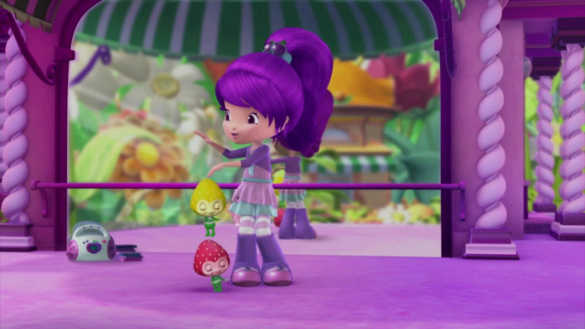 Unique Strawberry Shortcake's Berry Bitty Adventures (2010) gift ideas - Available at Popcorn Poster