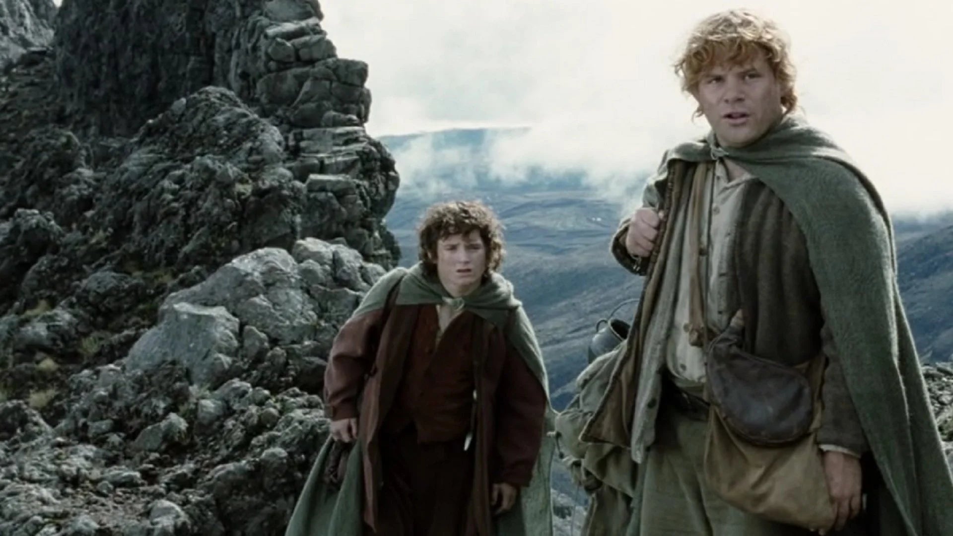 Unique The Lord of the Rings The Two Towers (2002) gift ideas - Available at Popcorn Poster