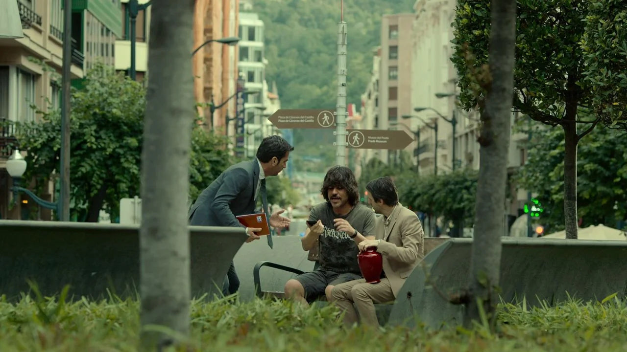 Where to buy Descarrilados (2021) posters - Popcorn Poster Shop