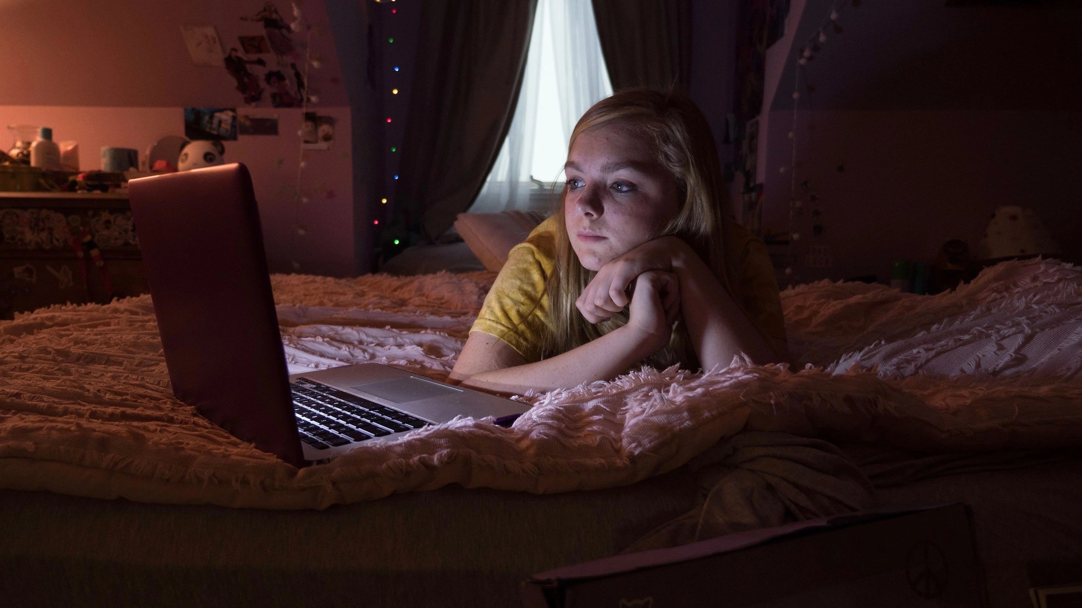 Where to buy Eighth Grade (2018) posters - Popcorn Poster Shop